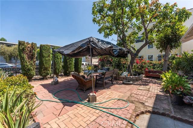 Huntington Park, CA 90255,2508 Saturn AVE