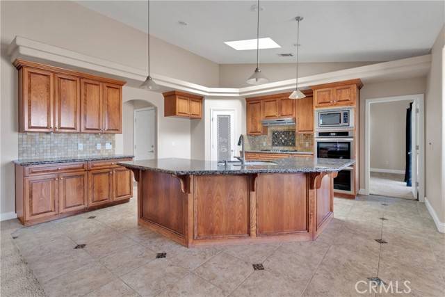 Apple Valley, CA 92307,15090 Olema RD