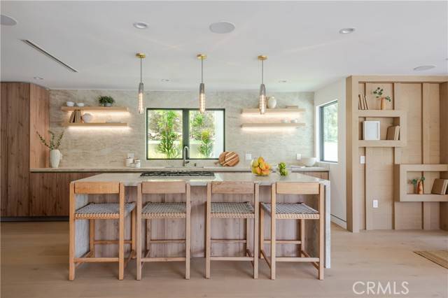 Los Angeles, CA 90046,2608 Zorada DR