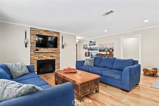 Harbor City, CA 90710,23906 Fernmead LN