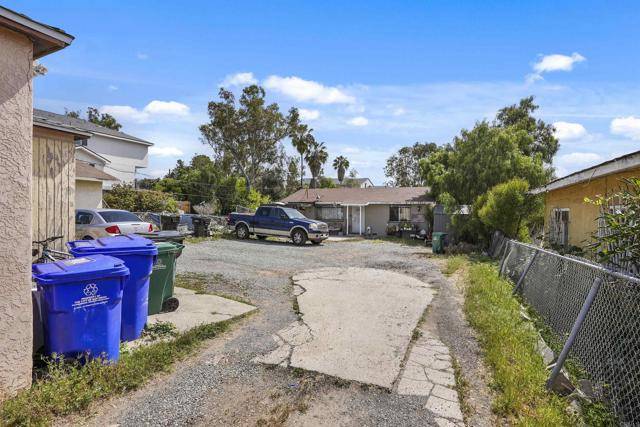 San Diego, CA 92113,237 S Willie James Jones AVE