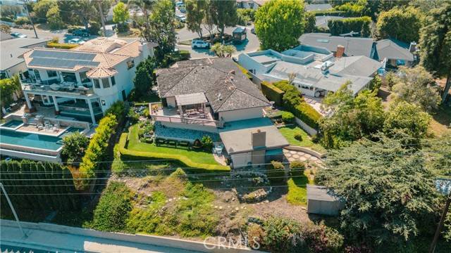Newport Beach, CA 92663,730 Saint James PL