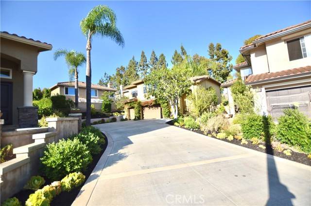 Tustin, CA 92782,10870 Tantlinger DR