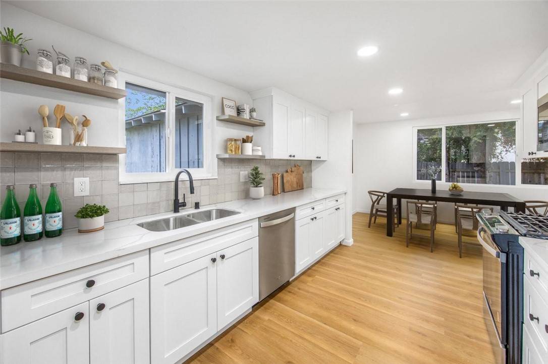 Redlands, CA 92374,733 S Grove ST