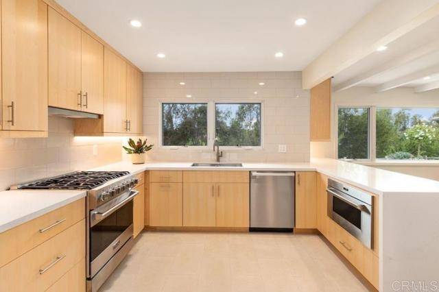 Rancho Santa Fe, CA 92067,5125 El Secreto