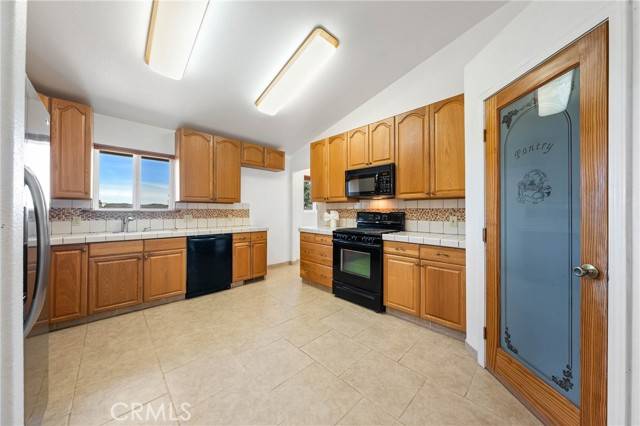 Clearlake, CA 95422,16374 18th AVE