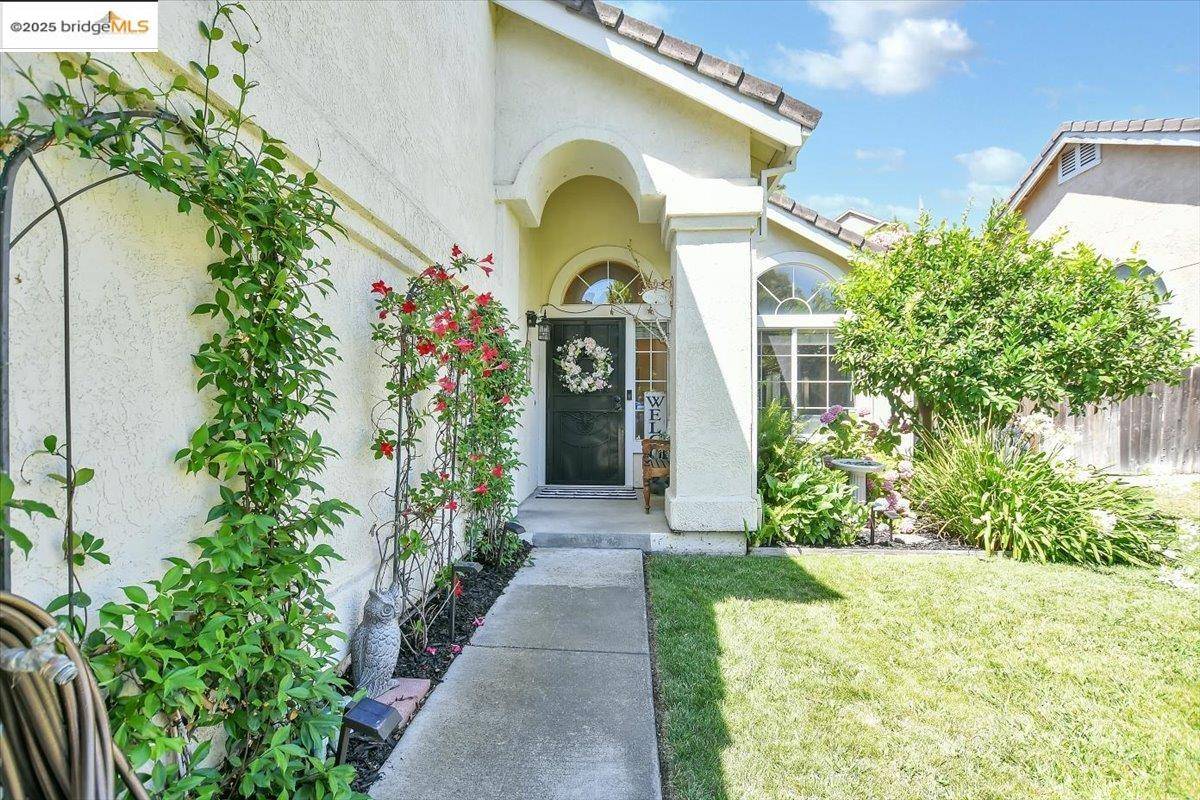 Antioch, CA 94531,4011 Folsom Dr