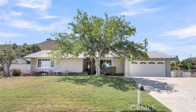 Jurupa Valley, CA 92509,7219 Font AVE