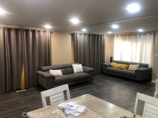 Paramount, CA 90723,16600 Downey AVE 115