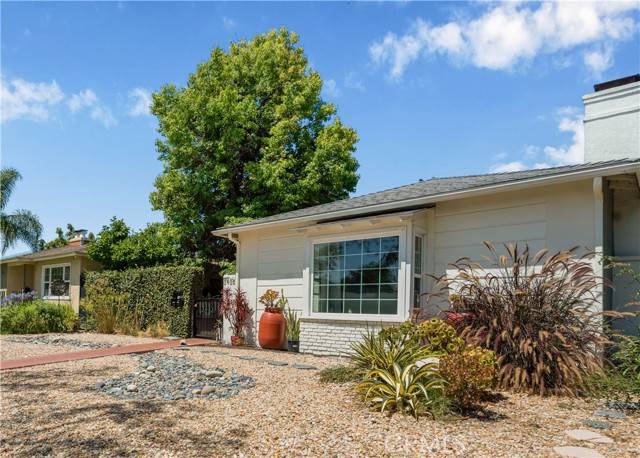 Long Beach, CA 90807,3935 Lime AVE