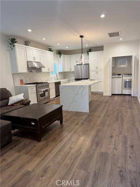 Torrance, CA 90504,3617 W 172nd ST
