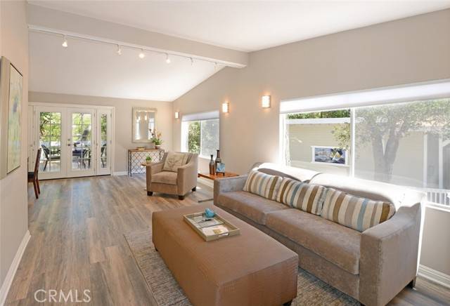 Westlake Village, CA 91361,84 Sherwood DR