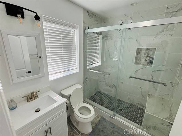 Burbank, CA 91505,2142 N Manning ST