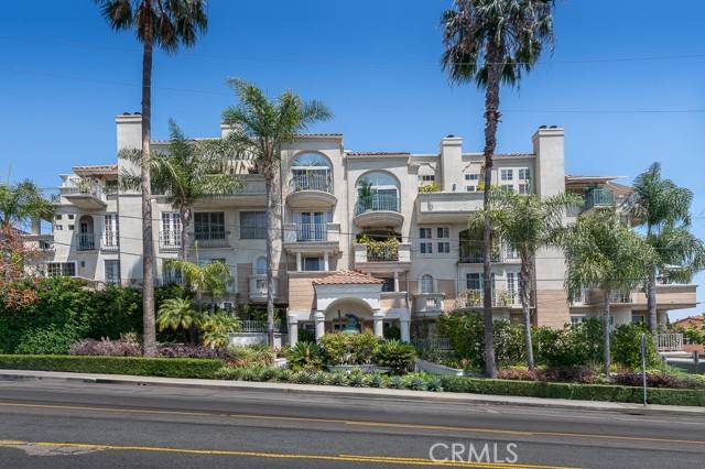 West Hollywood, CA 90069,960 N Doheny DR 102