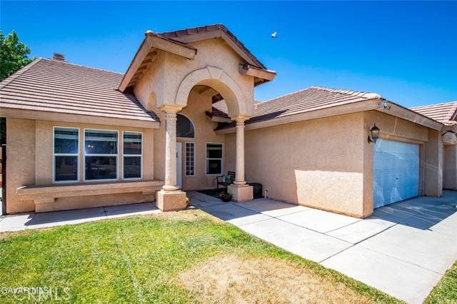 Lancaster, CA 93536,4018 Via Barbara