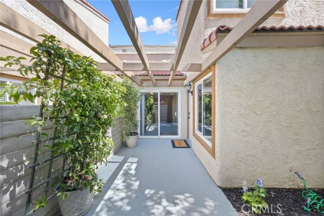 Fullerton, CA 92835,1304 Calle Grande 68