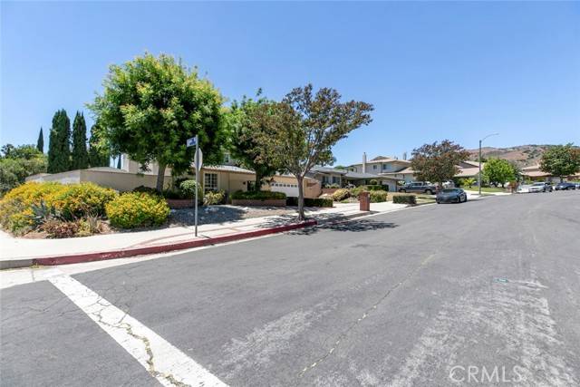 Granada Hills, CA 91344,13119 Constable AVE