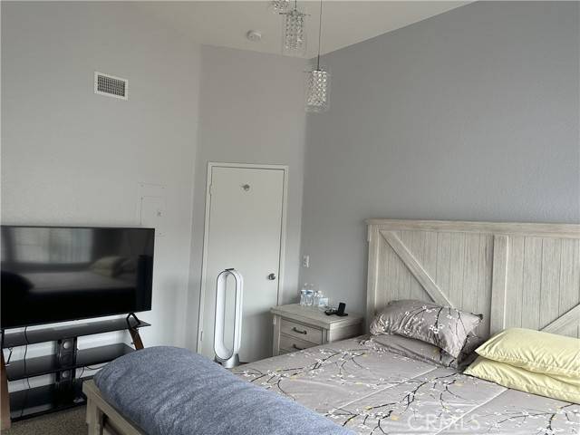 Santee, CA 92071,10230 Palm Glen DR 87