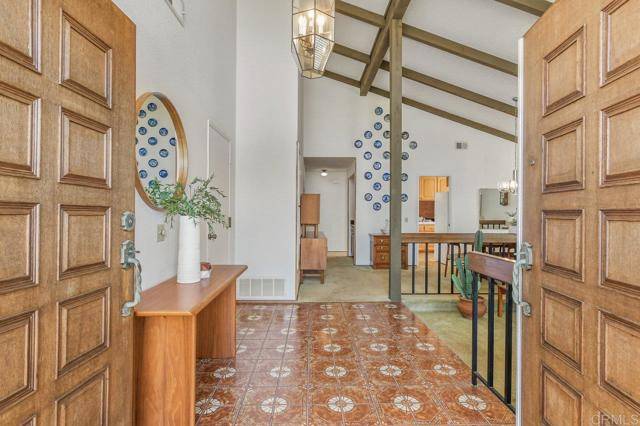 Bonita, CA 91902,5420 Mirar CT