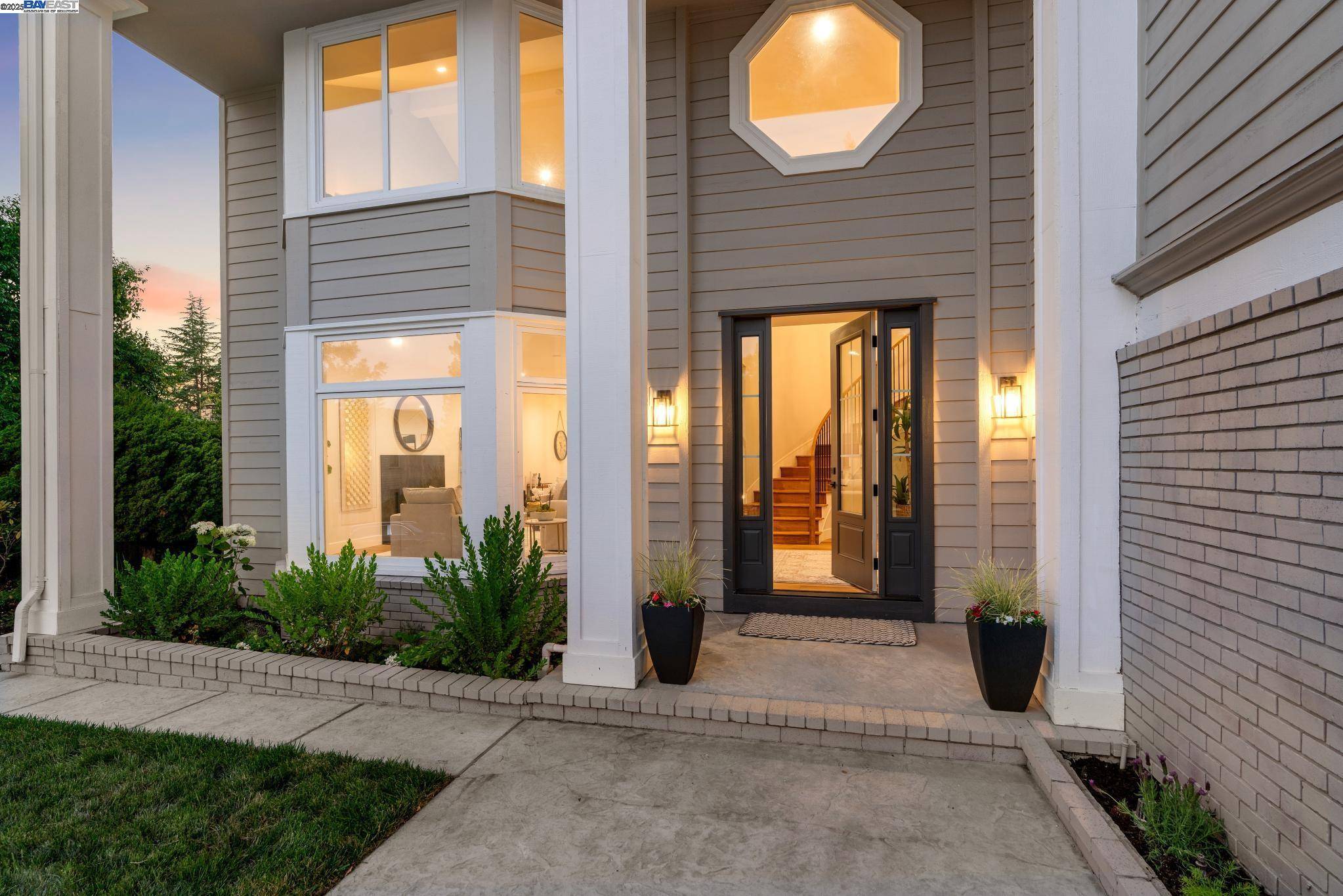 Danville, CA 94526,25 Mackenzie