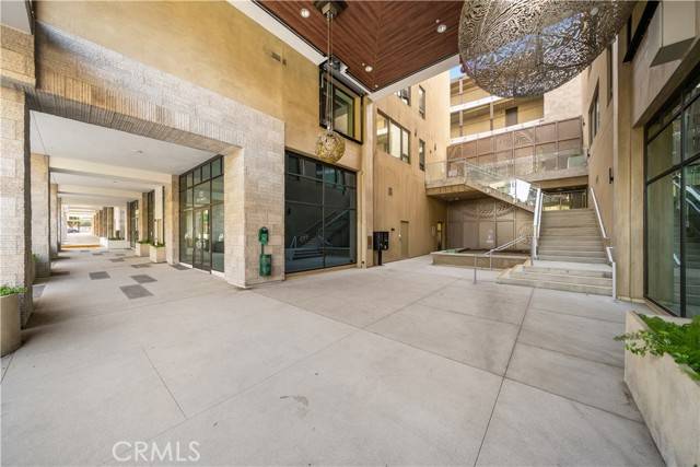 Pasadena, CA 91101,709 E Walnut ST 227