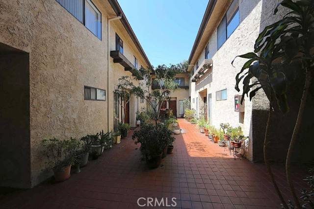 San Pedro, CA 90731,1112 S Meyler ST 8