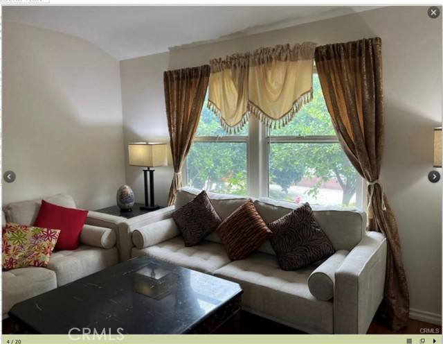Reseda, CA 91335,6861 N White Oak AVE