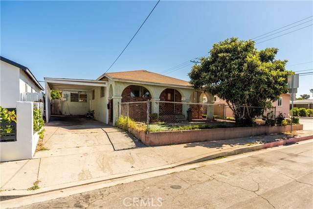 Lawndale, CA 90260,4576 166th ST