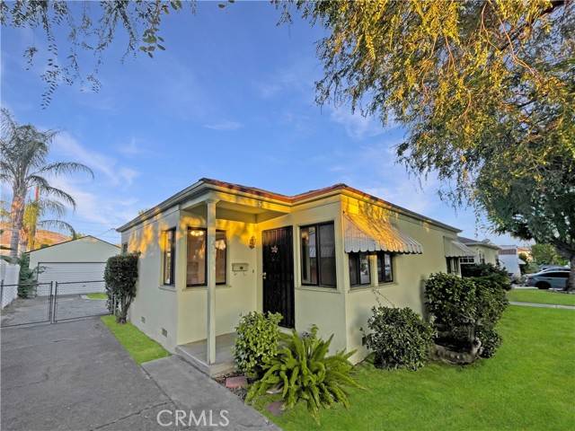 Burbank, CA 91504,2334 N Keystone ST