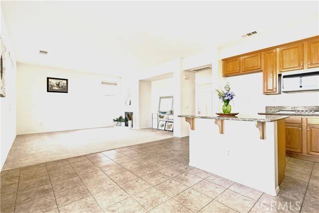 Saugus, CA 91350,20027 Christopher LN