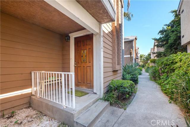 Downey, CA 90242,9228 Elm Vista DR B