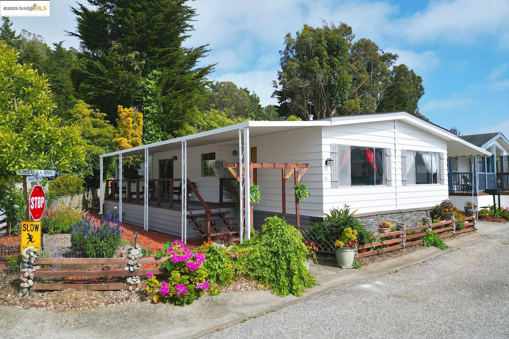 Daly City, CA 94014,94 Shelter Ln