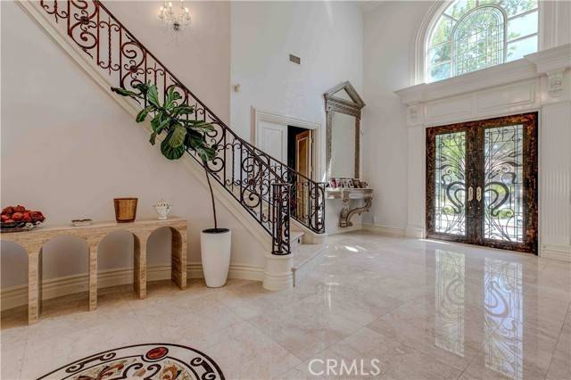 La Canada Flintridge, CA 91011,805 Greenridge DR