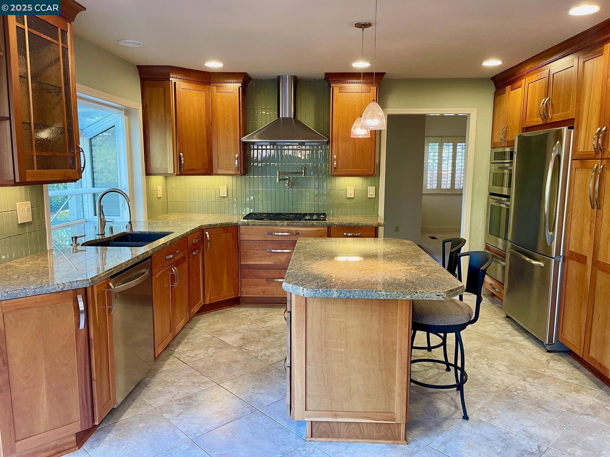 San Ramon, CA 94582,1020 Canyon Hills RD