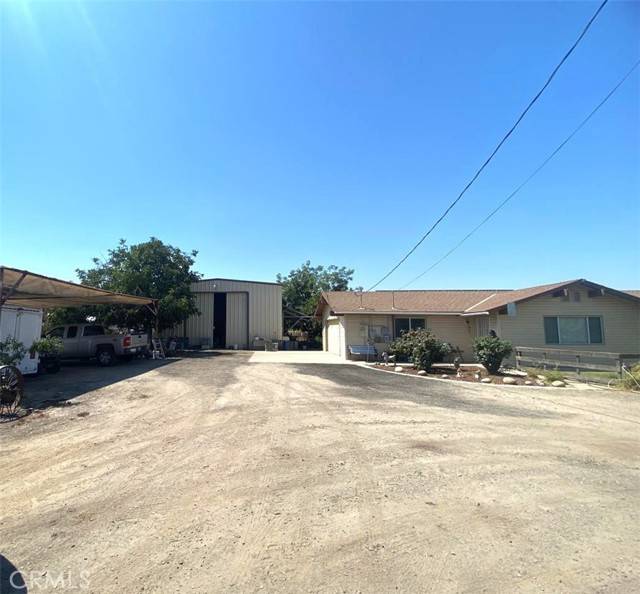 Riverdale, CA 93656,875 W Laguna AVE