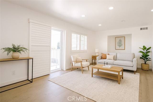 Los Angeles, CA 90032,4215 Portola AVE