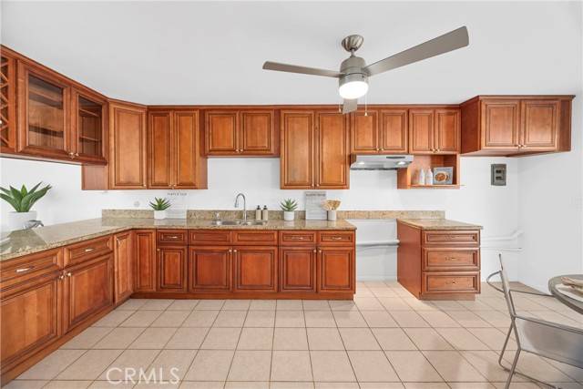 Santa Ana, CA 92704,2500 S Salta ST 43