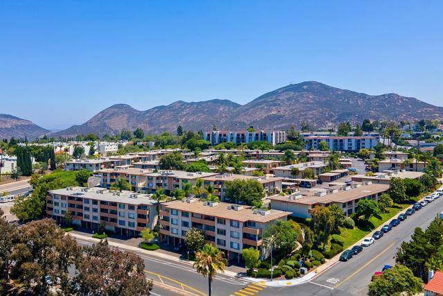 San Diego, CA 92119,6812 HYDE PARK DR G