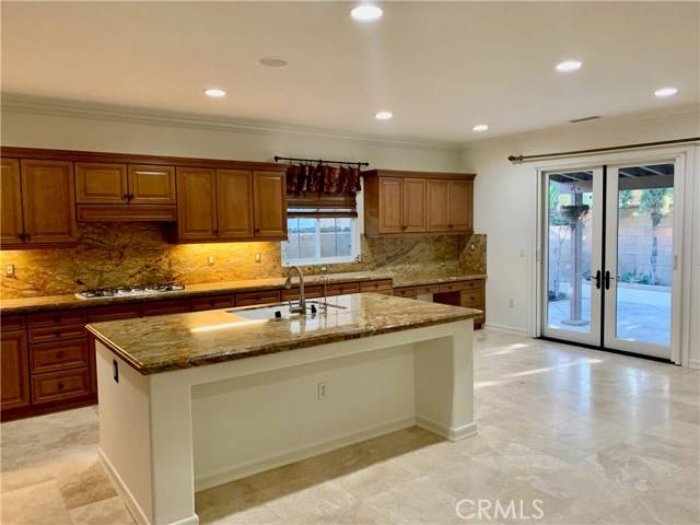 Irvine, CA 92602,44 Whitford