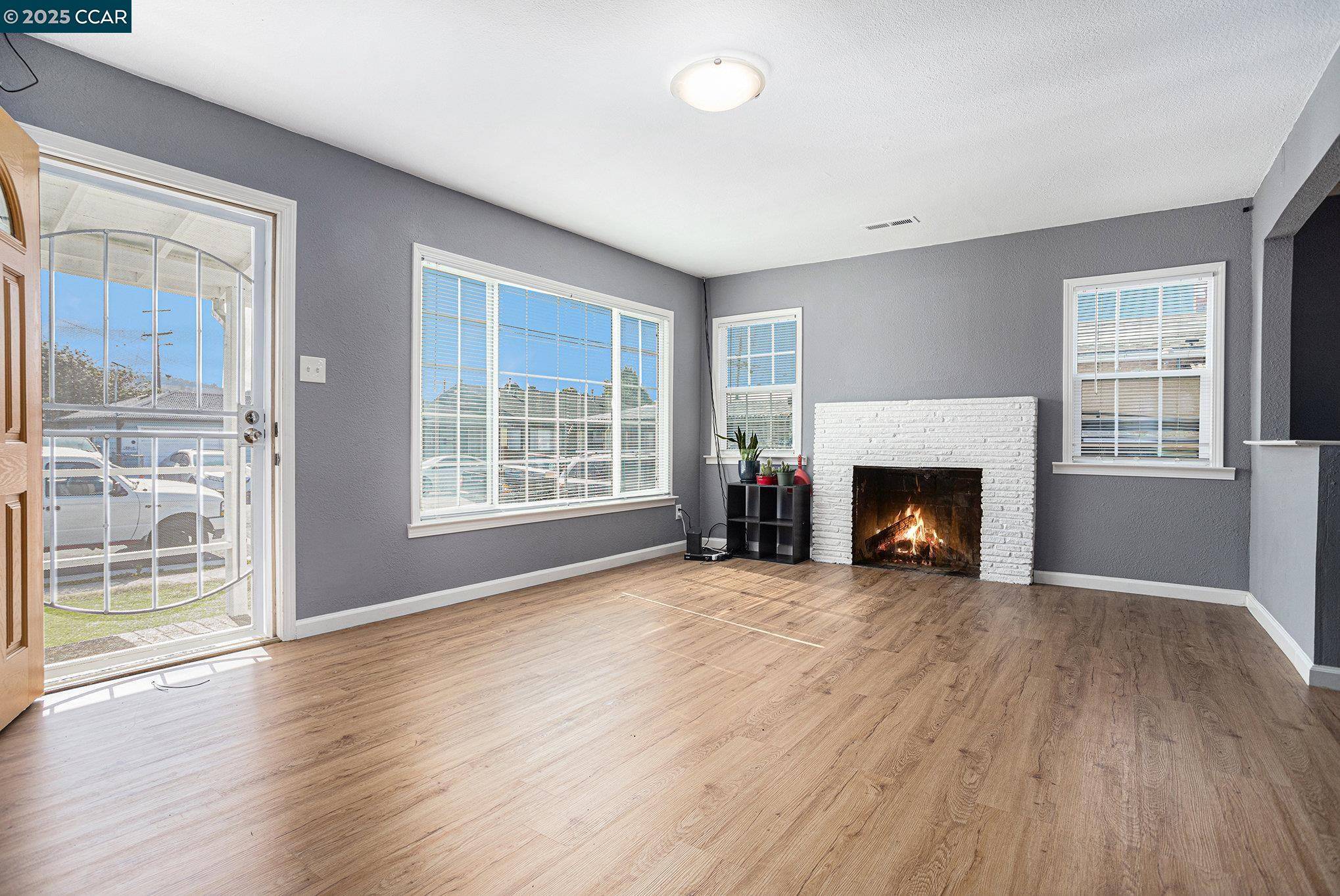 Richmond, CA 94805,637 43Rd St
