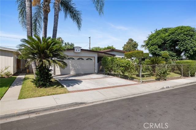 La Puente, CA 91746,13722 Hartsville ST