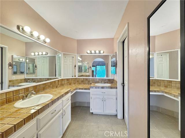 Santa Maria, CA 93455,566 Parkview