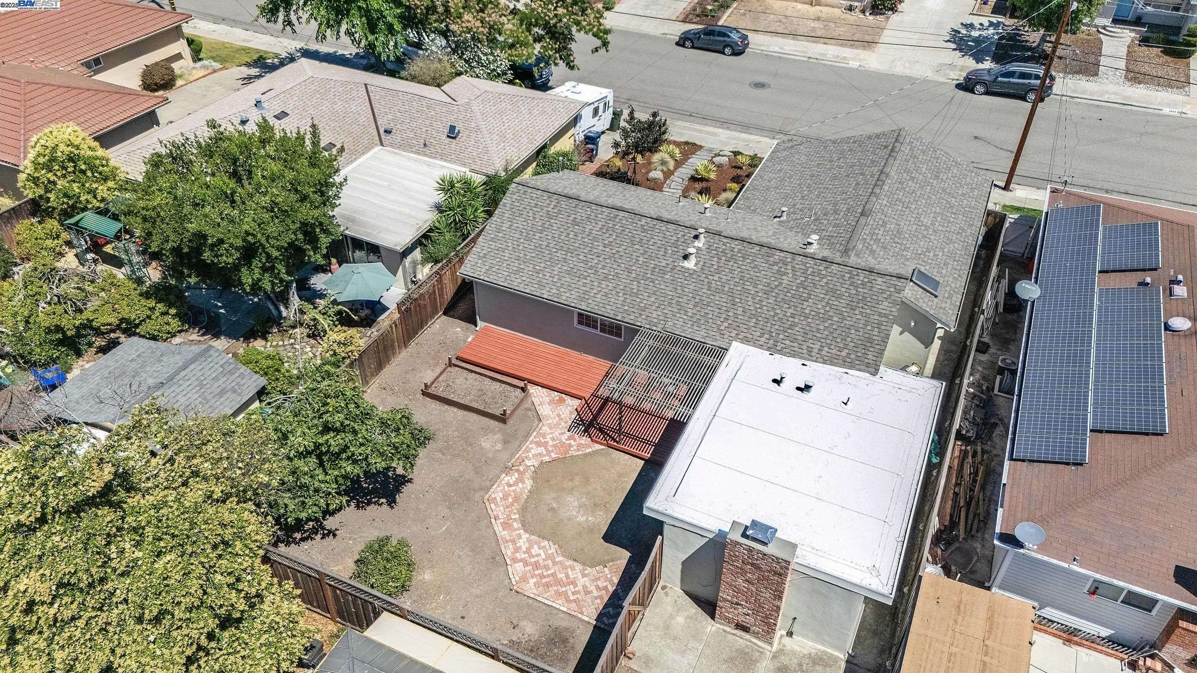 Livermore, CA 94550,3877 Santa Clara WAY