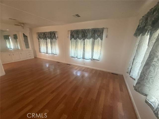 Lake Elsinore, CA 92530,33013 Arbolado LN