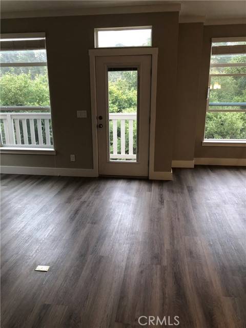 Cambria, CA 93428,1460 Main ST 112