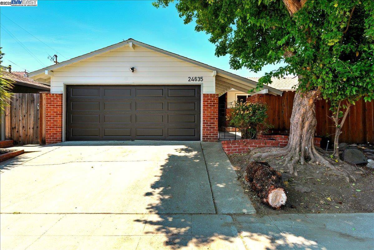 Hayward, CA 94544,24635 Woodacre Ave