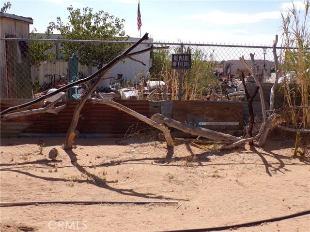 Landers, CA 92285,1825 Noble WAY