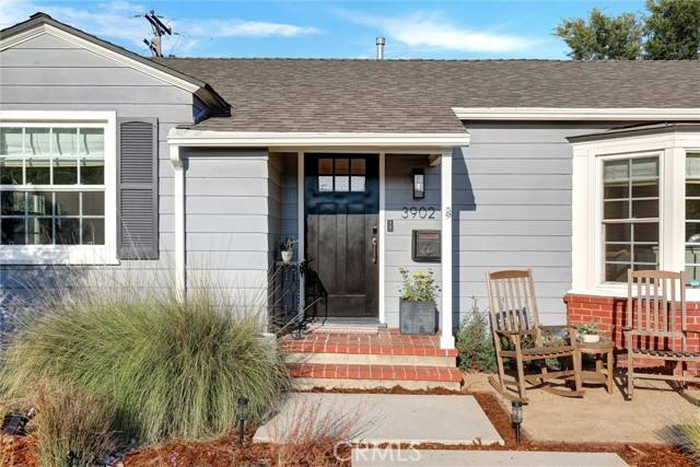 Long Beach, CA 90807,3902 North Marshall WAY