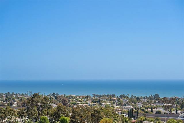 San Clemente, CA 92673,4021 Via Manzana
