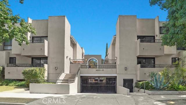 Sherman Oaks, CA 91403,14634 Magnolia BLD 4